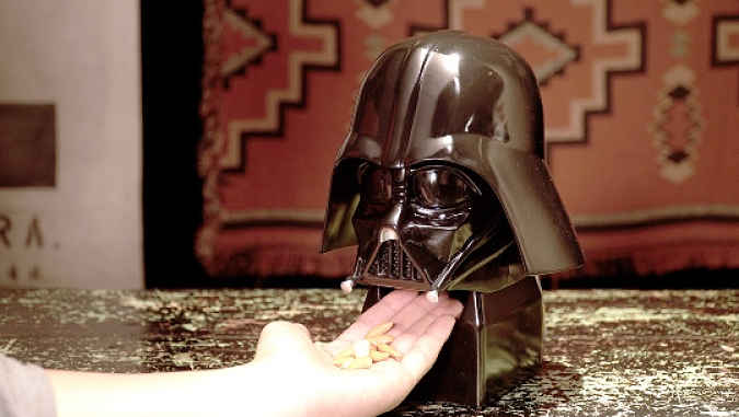 dispenser Darth Vader