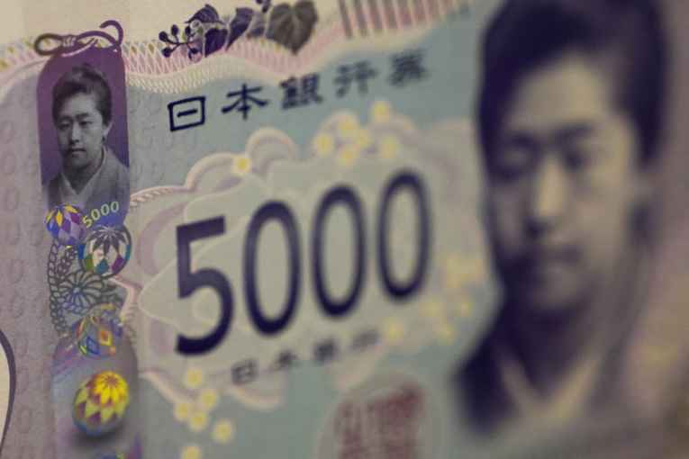 novo dinheiro Japão 2024
